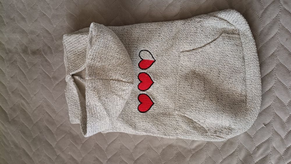 Sprzedam nowe ubranko dla psa ,bardzo fajny gatunek materiału .