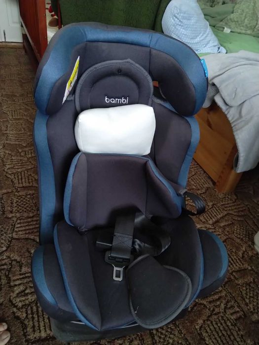 Автокрісло Bambi