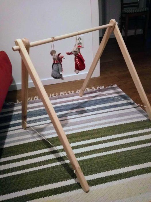 Drążek edukacyjny Baby Gym.