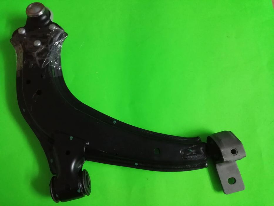 Braço / Braços de Suspensão - Citroen Berlingo e Peugeot Partner