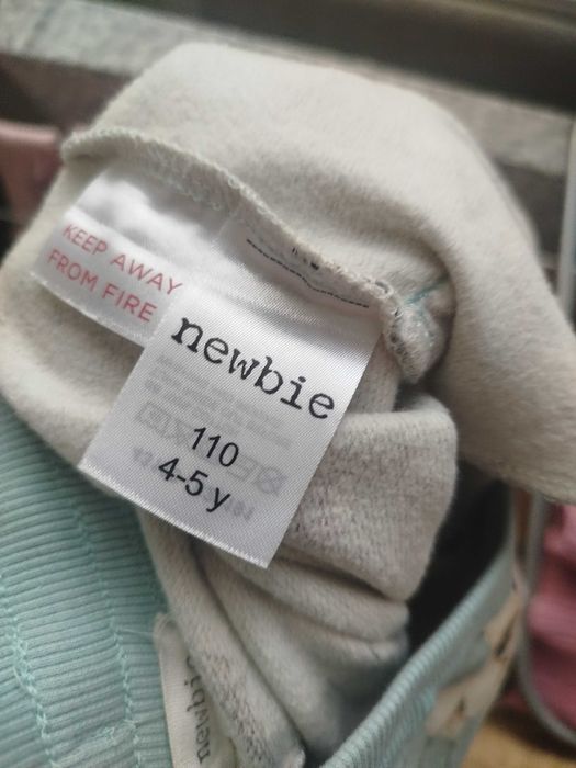 Spodnie dresowe 110 newbie kwiaty dla dziewczynki