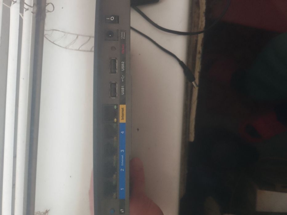 Продам WiFi роутер Cisco Linksys EA6500