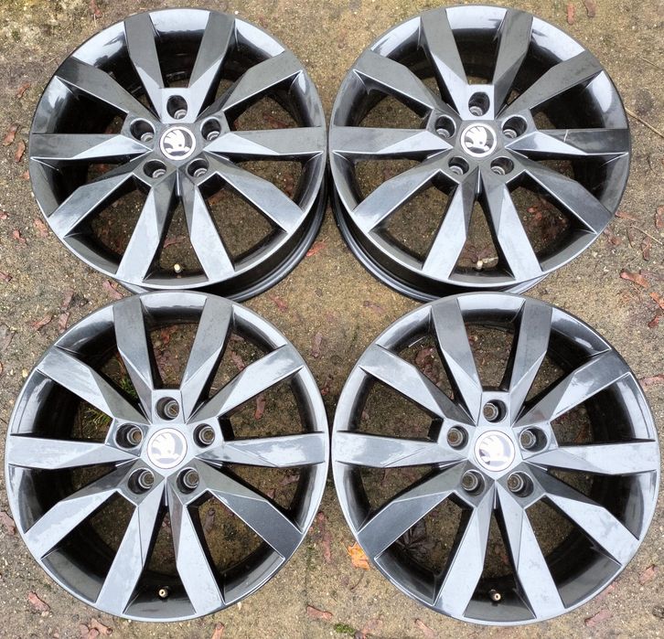 Felgi aluminiowe Skoda RS Karoq Octavia Yeti 6x17 ET45 5x112