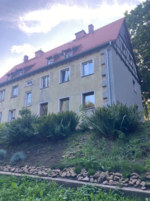 Mieszkanie 3 pokoje 75 m kw