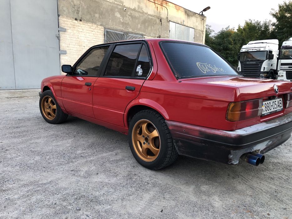 Продам BMW E30 m43