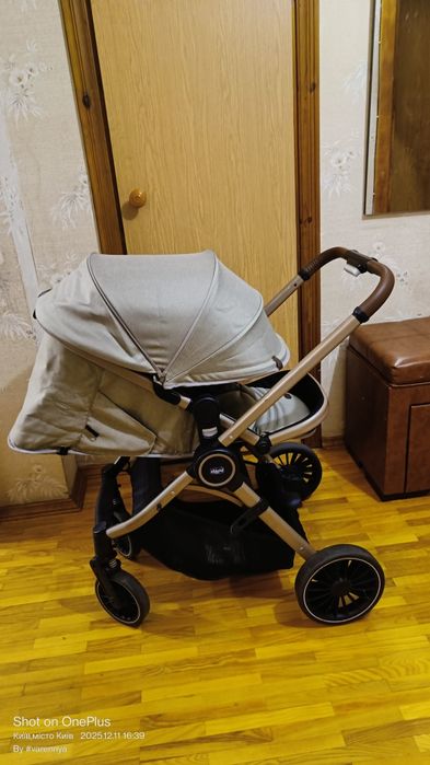 Коляска Chicco best friend 3 в 1