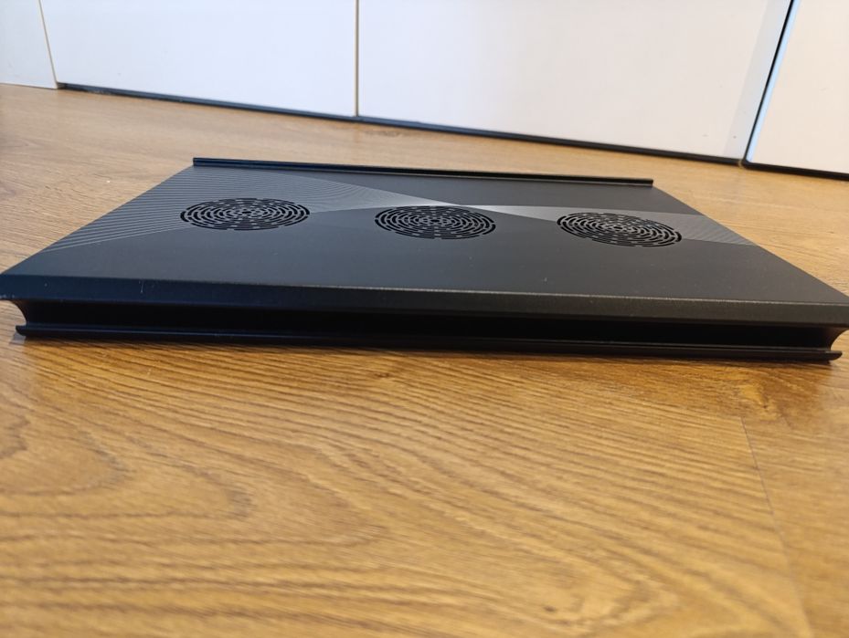 Base refrigeradora para portátil de 17"