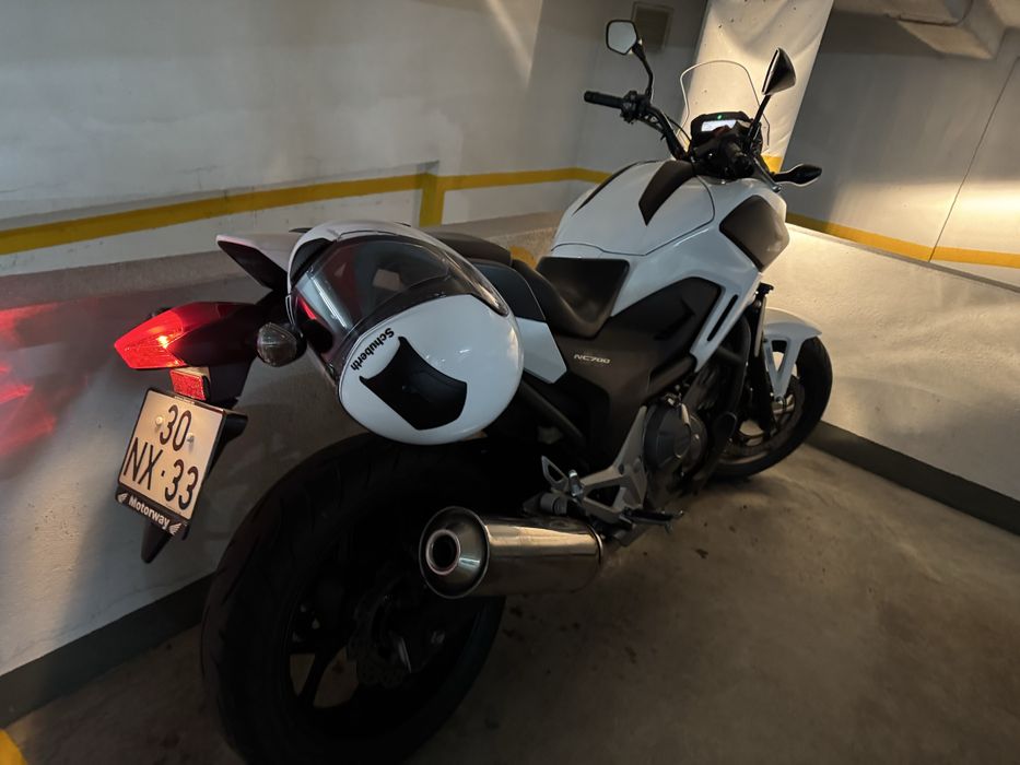 Moto garagem com poucos Km- Honda NC700X com ABS origem