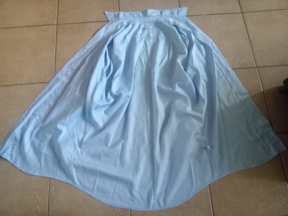 Продам 4 теніски і 3 рубашки в гарному стані