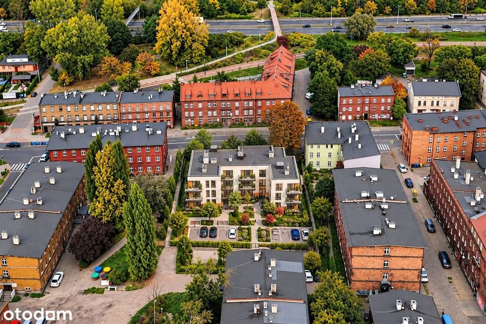 Działka Inwestycyjna 1200 do 1400 PUM