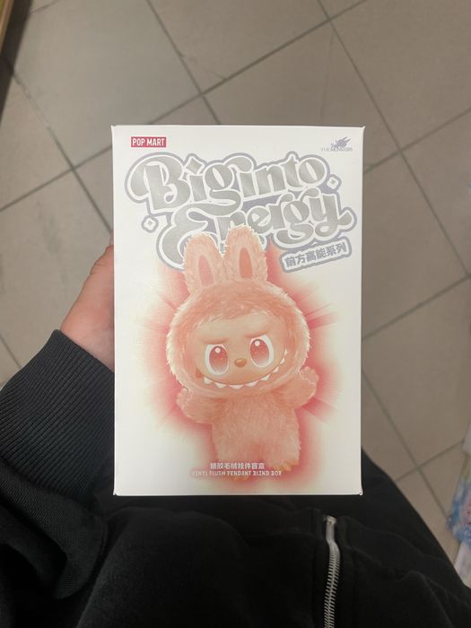 アイドル LABUBU3.0 THE MONSTERS Big into Energy Labubu Big into Energy Brelok (BLINDBOX) – LABUBU SKLEP