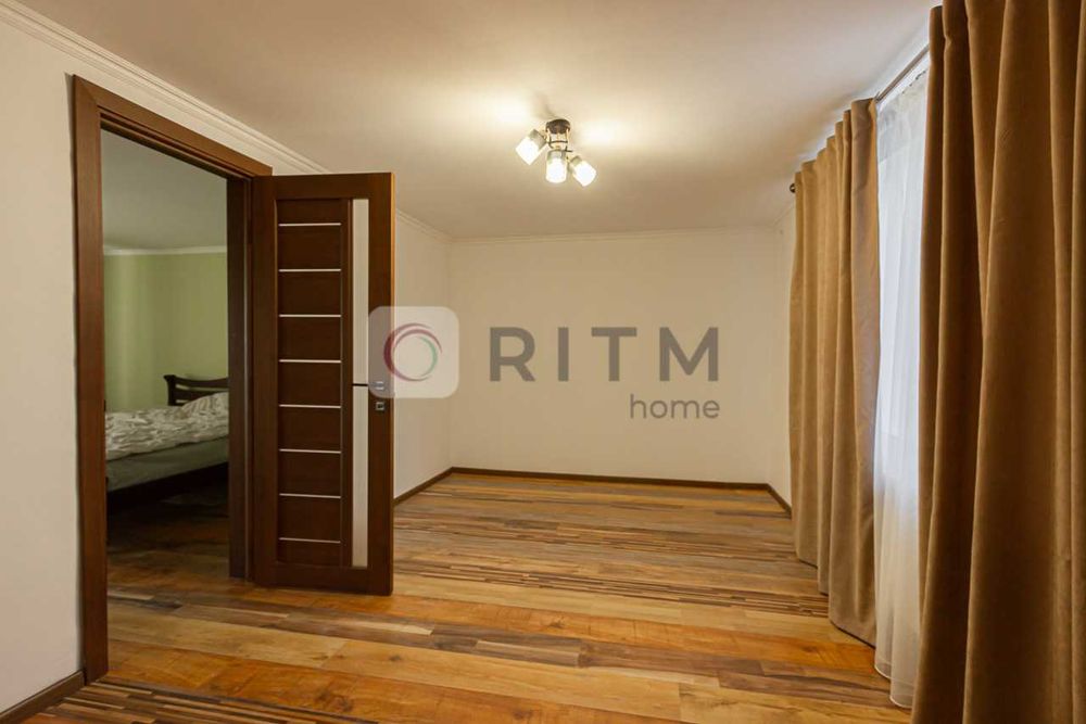 Продаж будинок з ремонтом с. Зелів