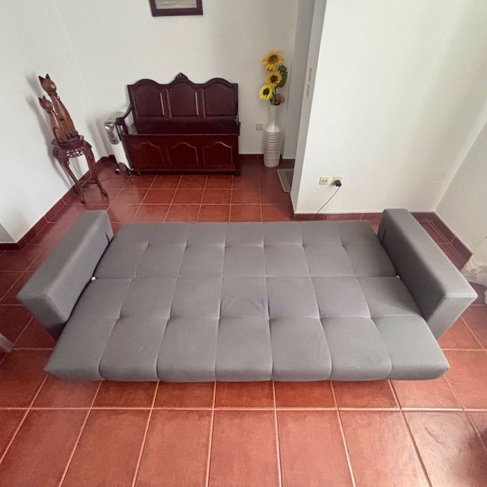 Sofá cama em excelente estado