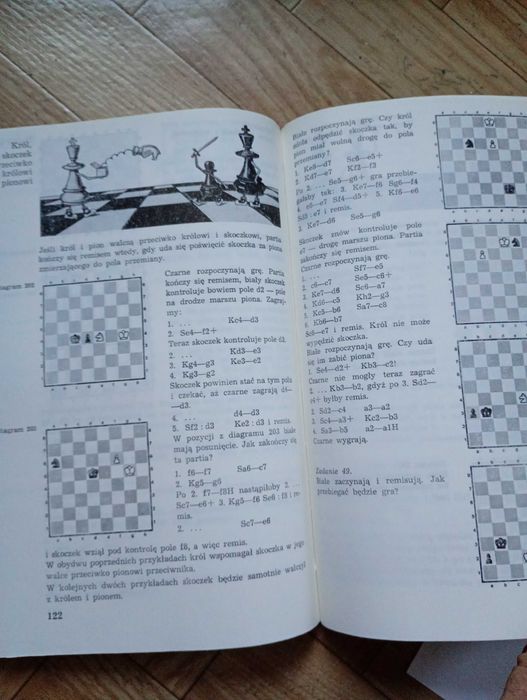 książka: ,,Szachy- podręcznik dla dzieci" cz.3