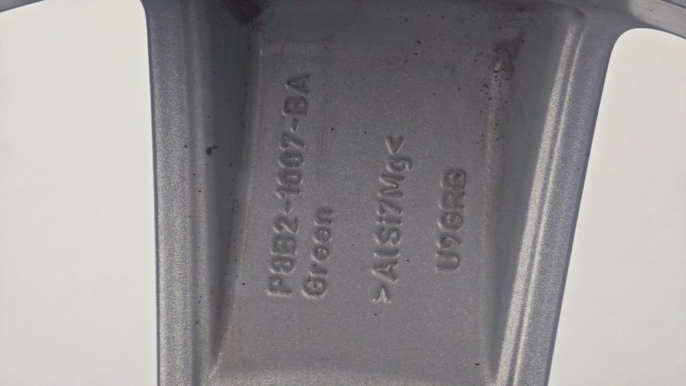 Felgi Land Rover 20" 8,5J 5x120 LR129113 komplet 4 szt.