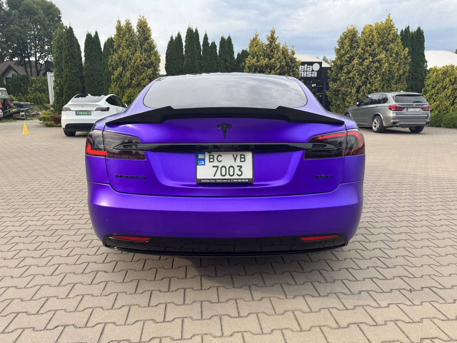 Tesla Model S 2017
