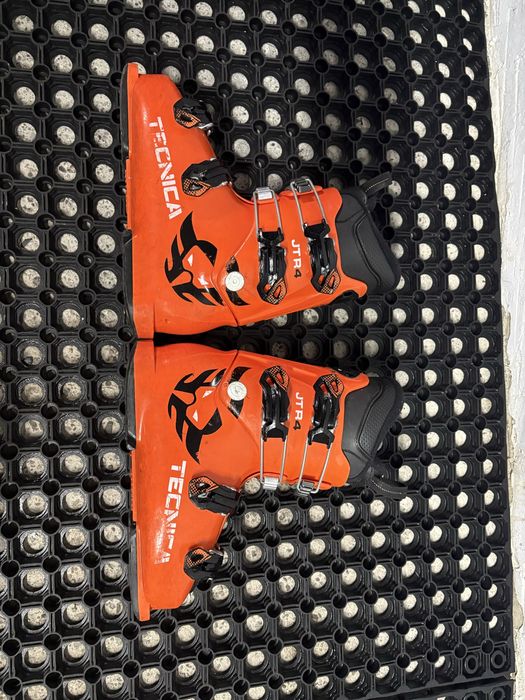Buty narciarskie Tecnica JTR 4 - 24,5  EUR 38
