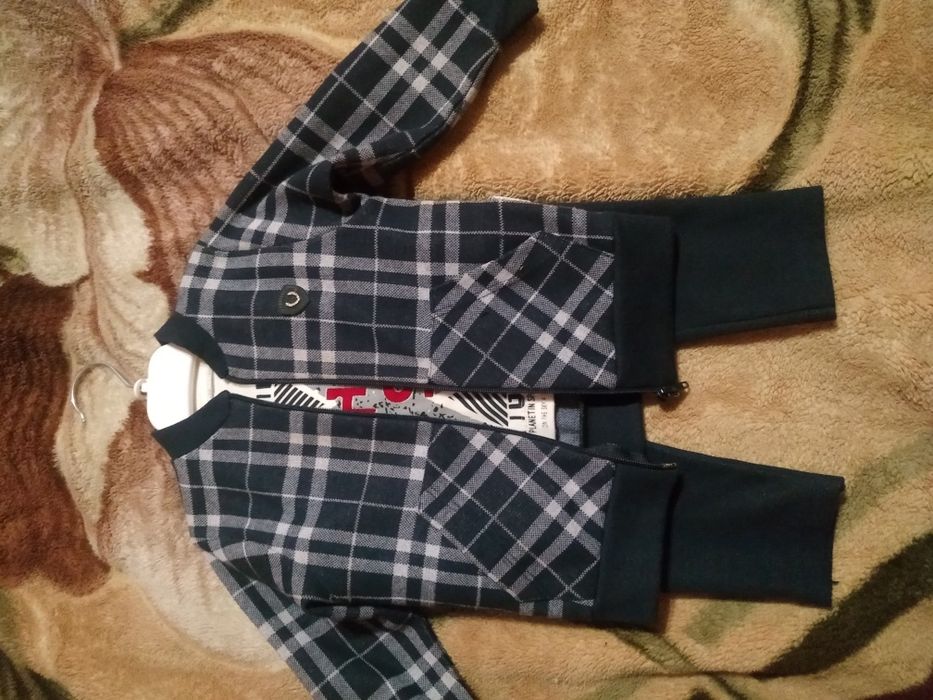 Стильний костюмчик на хлопчика від 6 до 18 місяців