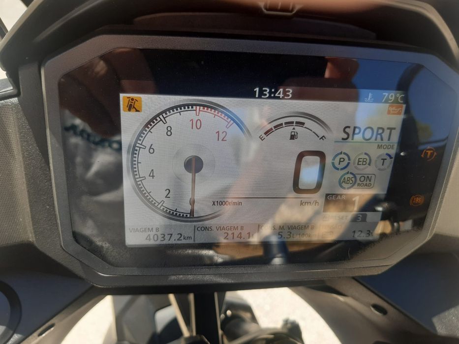 Honda Transalp 750