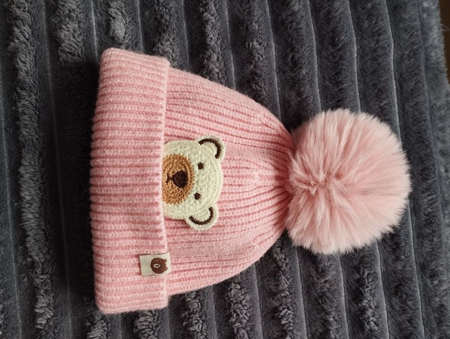 Шапка зимова для дівчинки