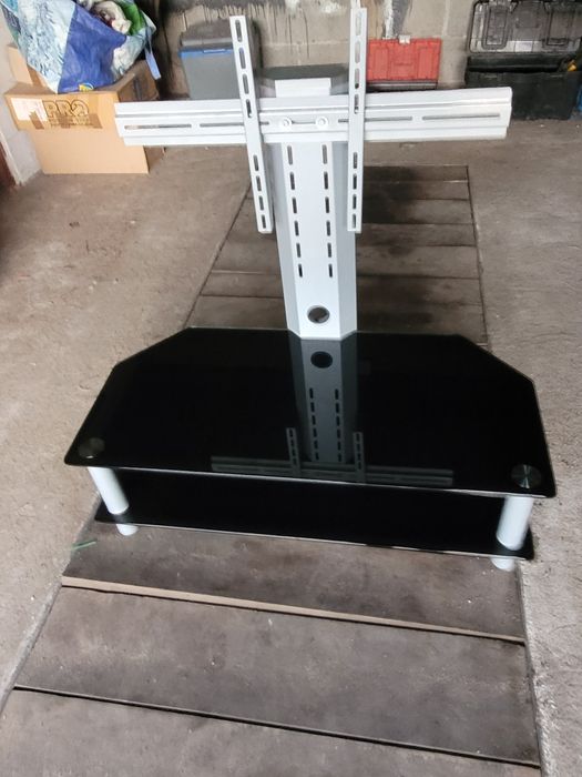 Stolik rtv z uchwytem