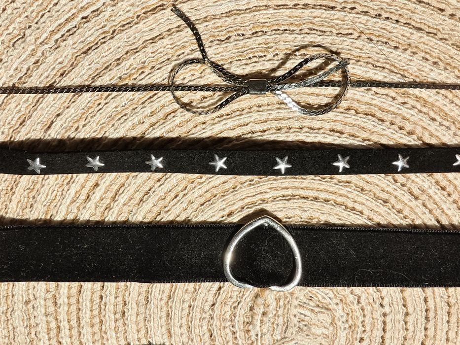 Zestaw biżuterii kolczyki pióra chokery na szyję