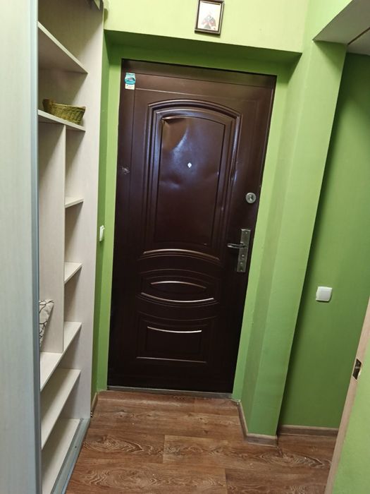 Велика однокімнатна квартира