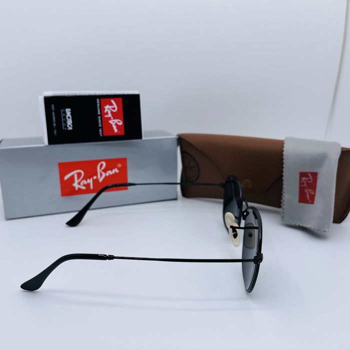 Солнцезащитные очки Ray Ban Frank 3857 Black-Black 51мм стекло