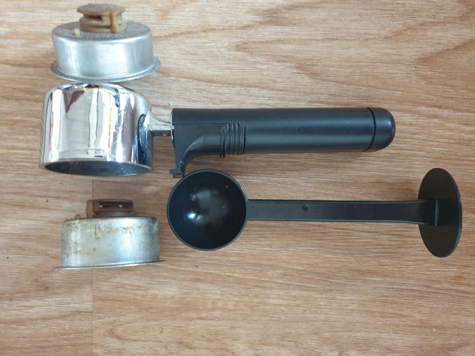 Máquina de café Expresso e Cappuccino com manípulo JOCEL SK 201B