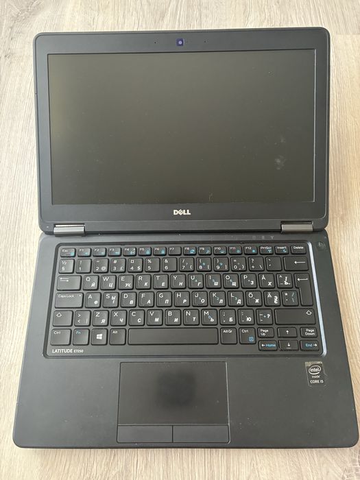 Продається ноутбук Dell 7250