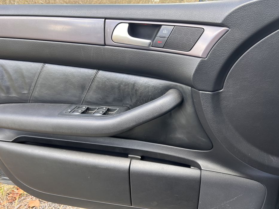 Audi A6 2004 2.5 Avant