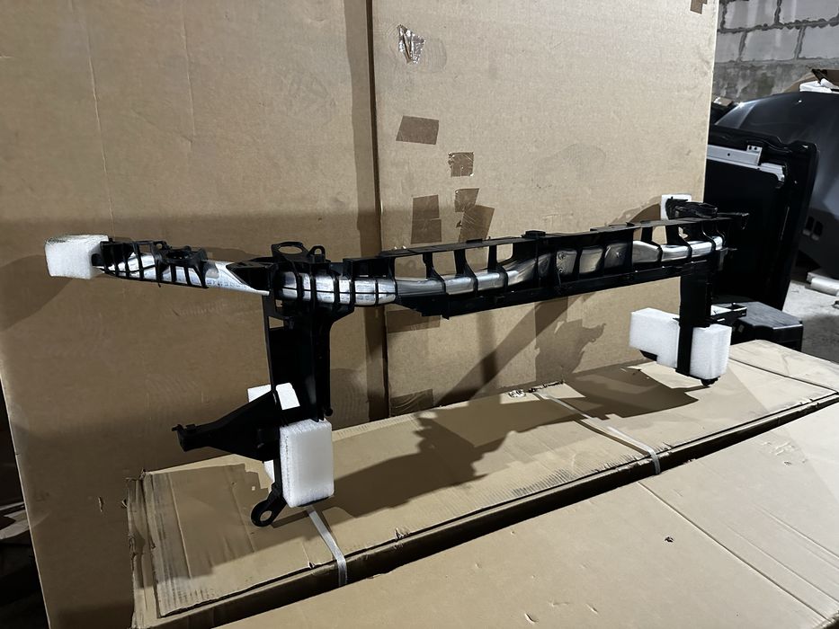 Установочная панель телевизор мерседес 246 117 156 176 CLA GLA A B