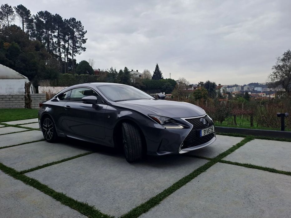 Lexus RC 300h F Sport+