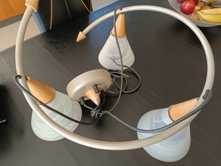 Candeeiro sala com três pontos de luz
