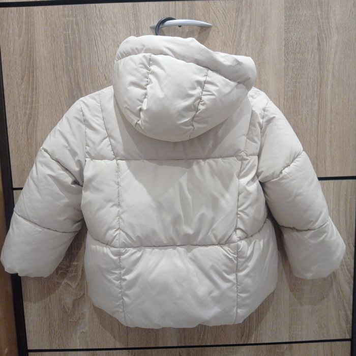Курточка для дівчинки