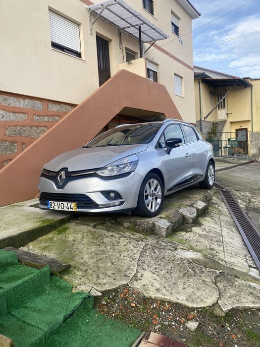 Carrinha Clio como nova