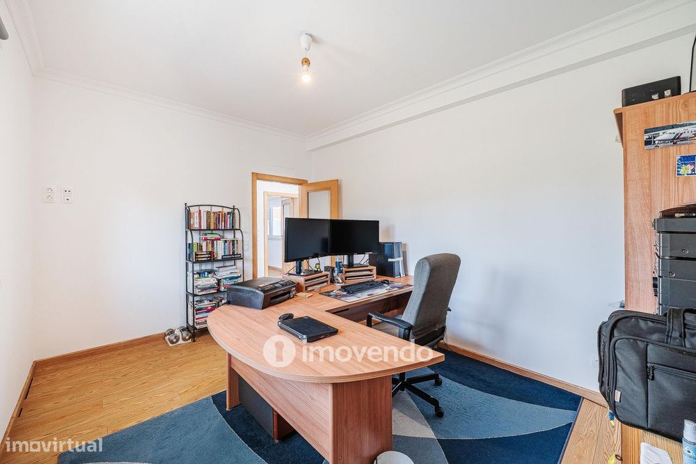 Moradia T4 incrível, com terreno de 4.200m², no Rebocho, Coruche