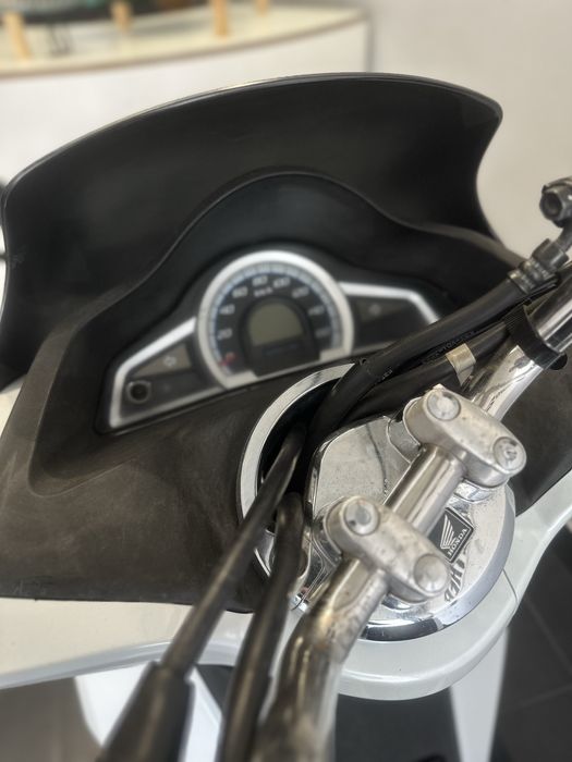 Honda pcx (18 meses garantia)