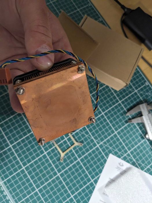 Cooler PGA989 (servidor) totalmente em cobre