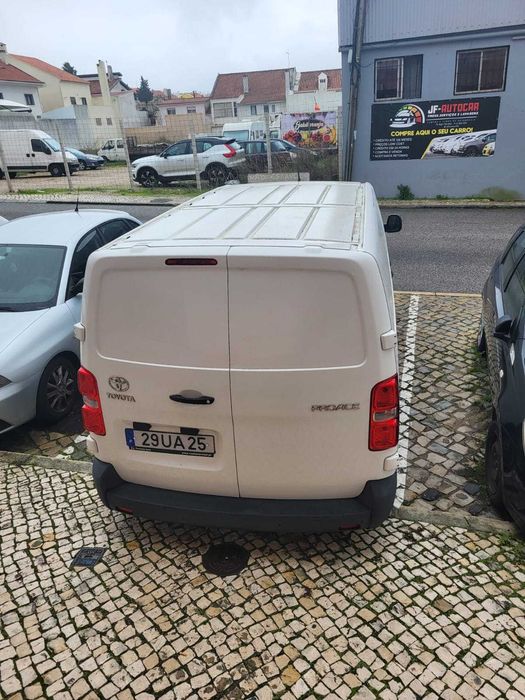 Toyota Proace Van L2 2.0D 120CV 2017 como nova