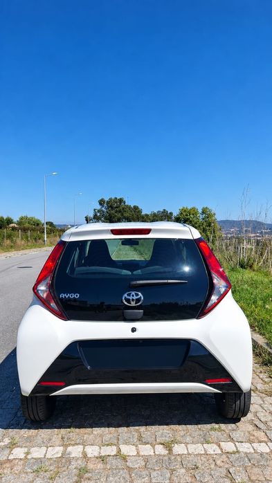 Toyota Aygo Xplay Plus — photo 2
