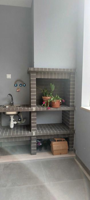 Vendo T3 , impecável, semi-novo.