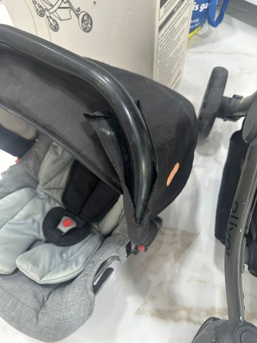 Carrinho de bebe Pierre Cardin