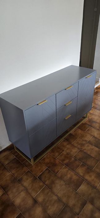 HOMCOM Aparador Auxiliar Armário de Armazenamento com 3 Gavetas e 2 Armários com Prateleira Ajustável 120x40x76 cm Cinza