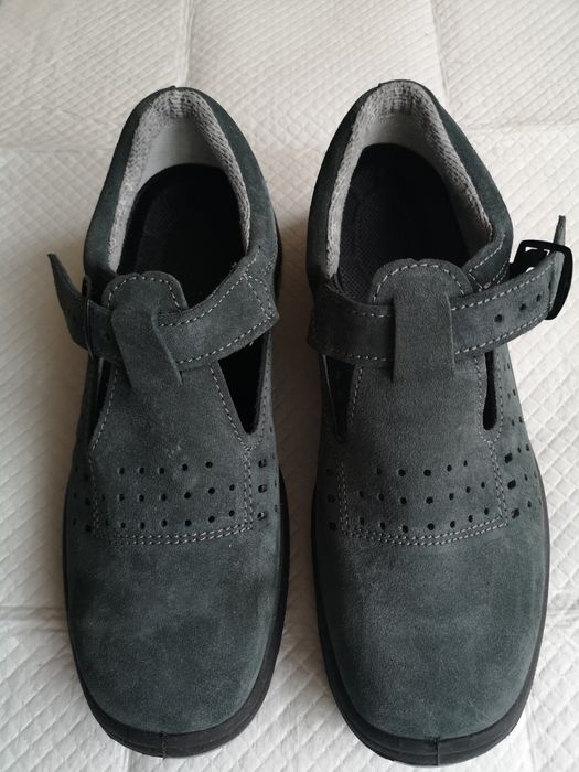 Buty robocze z noskami