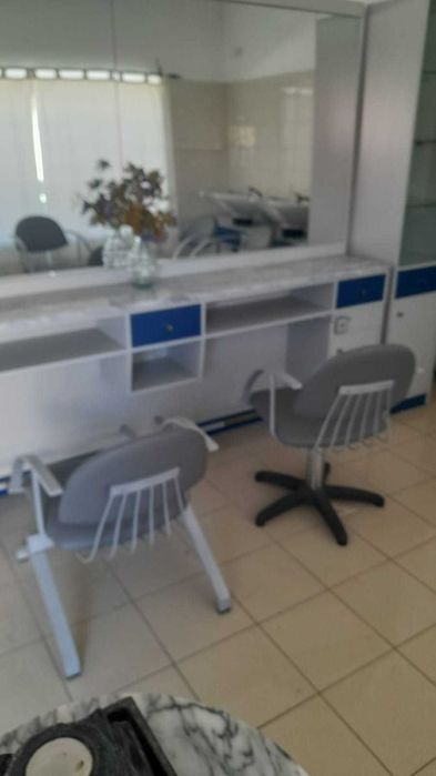 Cabeleireiro/Barbeiro Profissional - Equipamento Completo