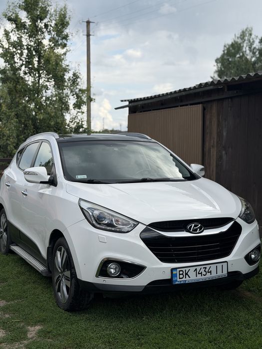 Продам авто Hyundai ix35 2014