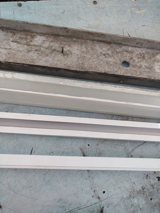 Профіль алюмінієвий