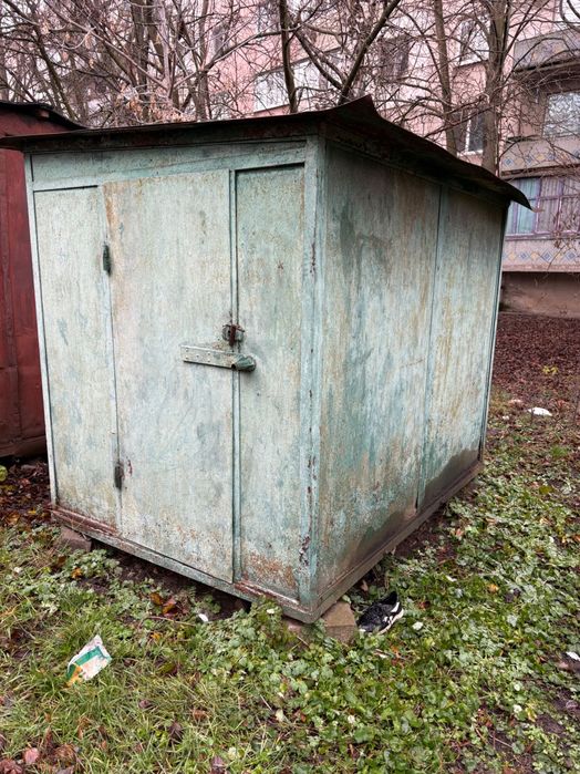 Продам металевий гаражик для велосипеда або мопеда