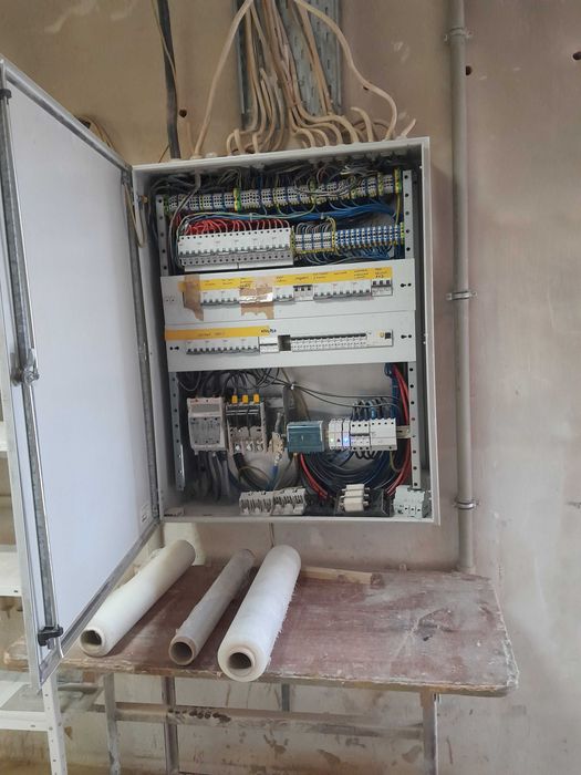 Hala Usługowa po Stolarni 400m2